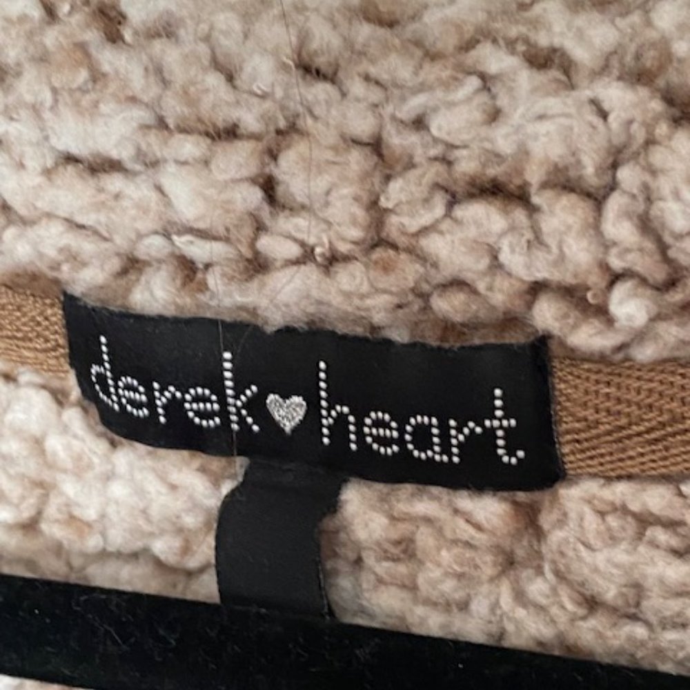 Fuzzy Pullover - Picture 3 of 3